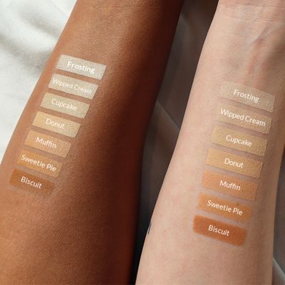 Hello Pretty Glow Powder Foundation Muffin